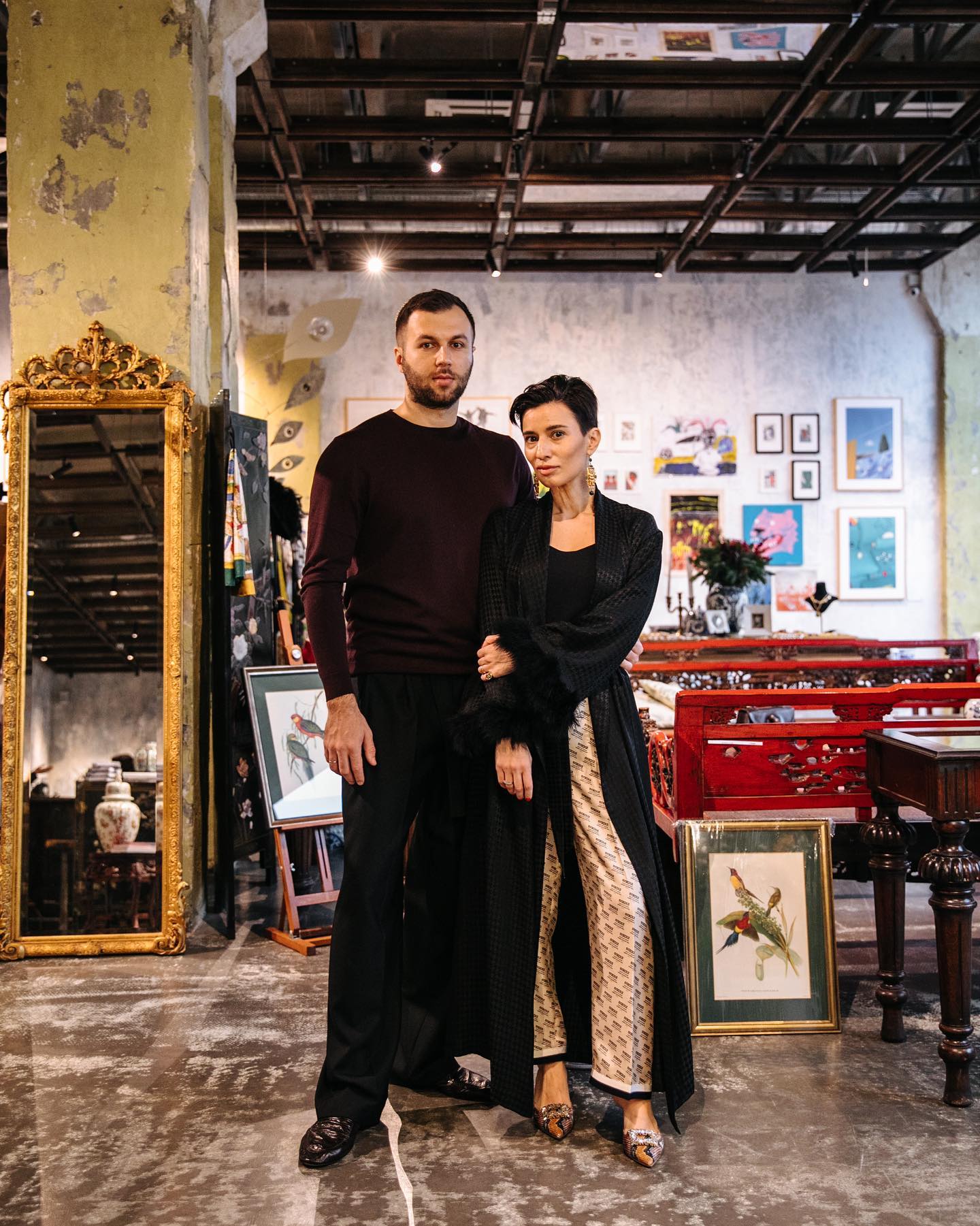 KIRA VINTAGE & ART POP-UP STORE